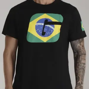CAMISETA PRETA G BRASIL
