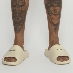 Chinelo Slide Soft Growth Marfim