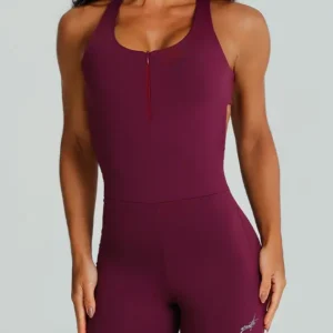 Macaquinho Growth Ziper Decote Vinho