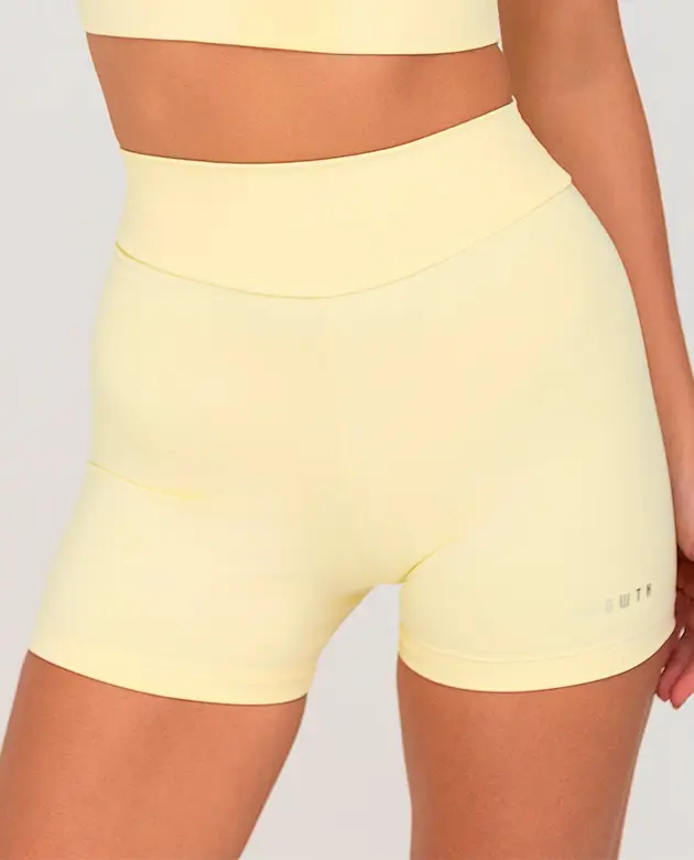 Short Growth Cos Amplo Preto