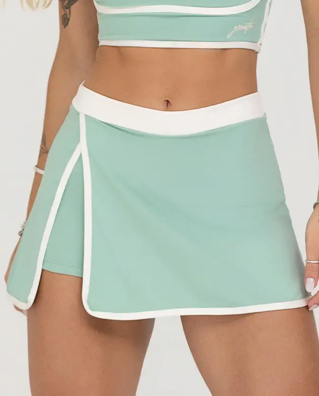 Short Saia Growth Vies Contrastante Verdinho Com Off